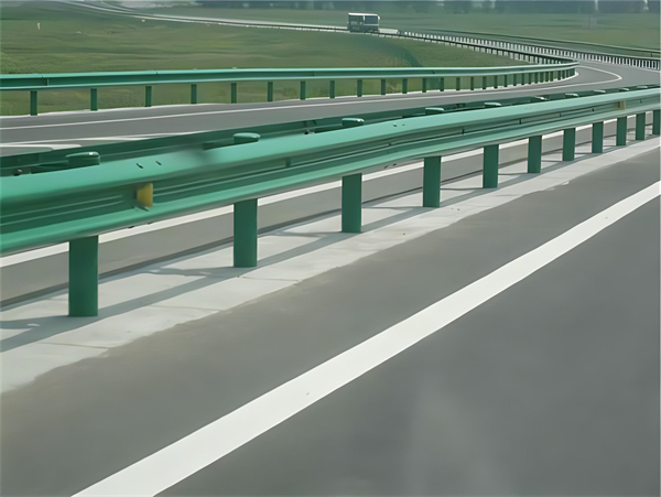 佳木斯波形梁护栏在高速公路的应用